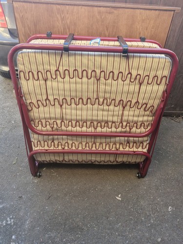Fold adult stow away - fold, guest